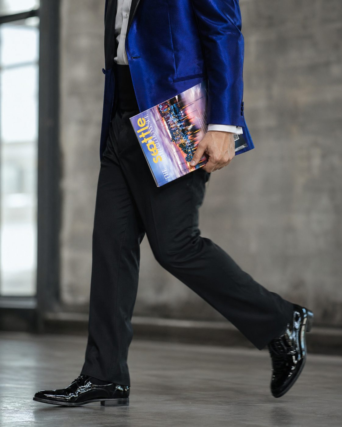 Reader carrying Seattle Magazine